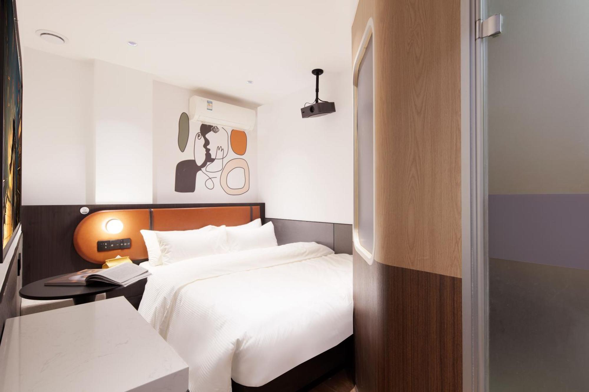 Mcsrh Hotel-Chengdu Chunxi Road מראה חיצוני תמונה